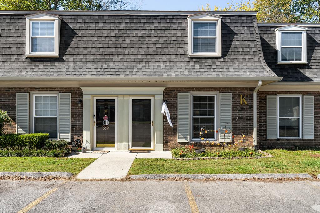 1010 Country Club Road — photo
