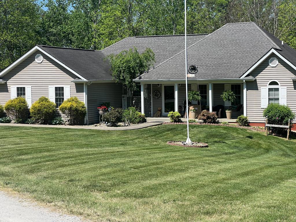 211 Cave Valley Road — photo