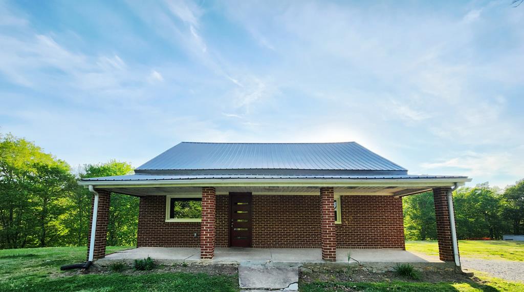 15044 Tucker Ridge Rd, Silver Point, TN 38582 — photo 2