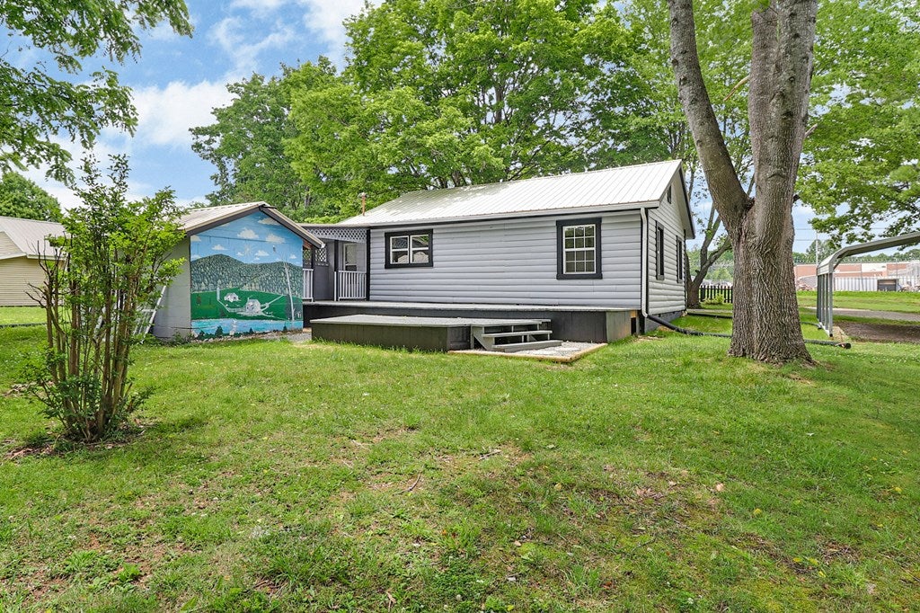 538 Harding Rd, Jamestown, TN 38556 — photo 3