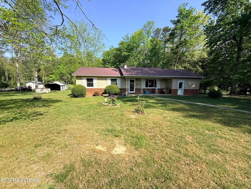 1200 Banner Springs Rd — photo