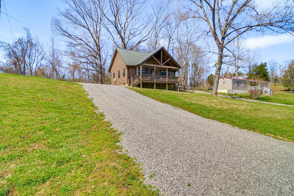 825 State Park Road — photo