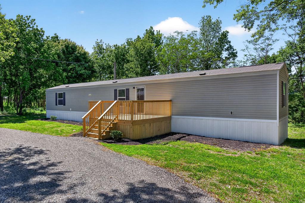8380 Chaffin Rd — photo