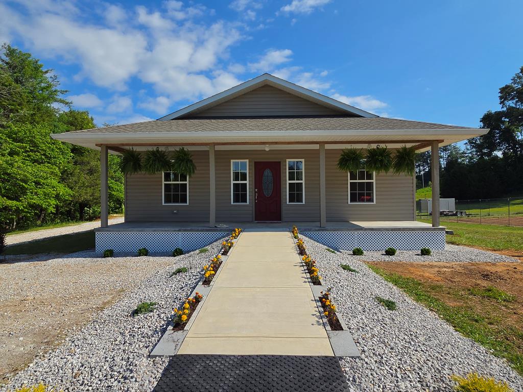 1518 Cummingsville & Sparkman Rd — photo