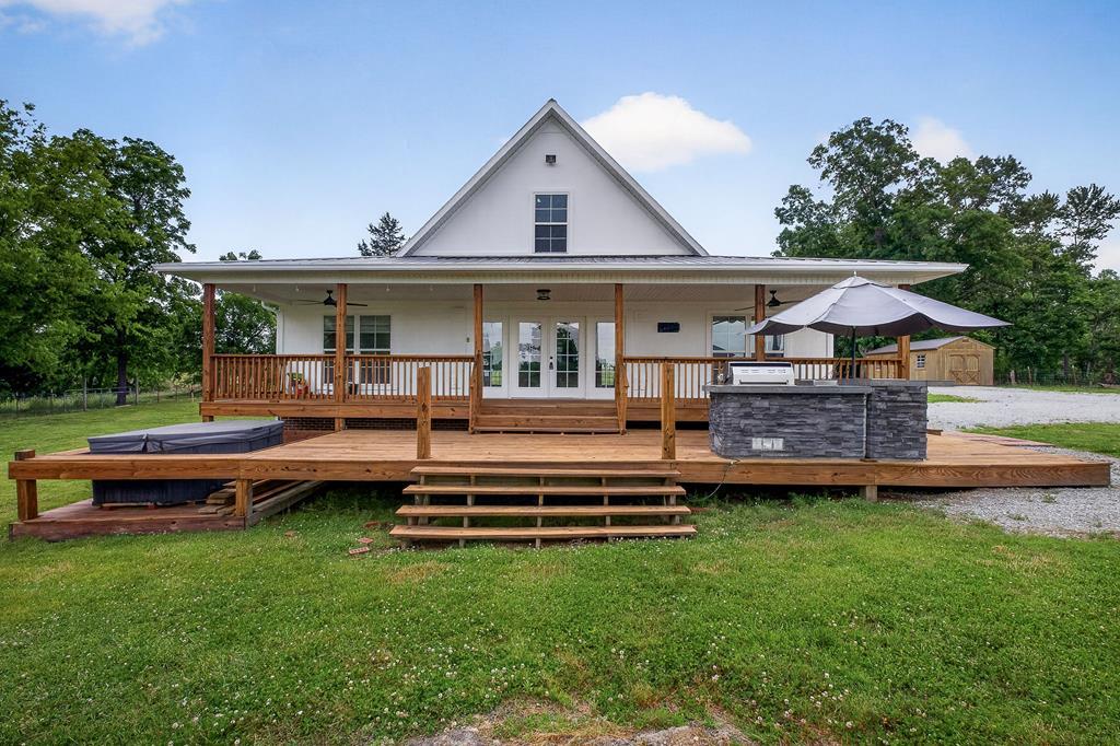 8495 Baxter Rd. — photo
