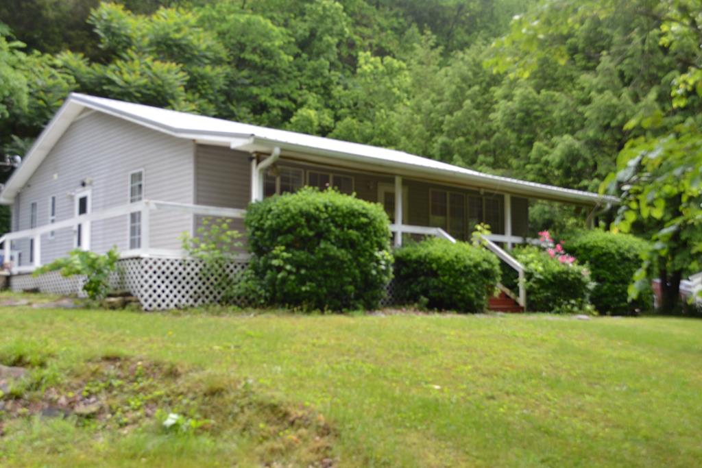 1505 Add Stafford Rd — photo