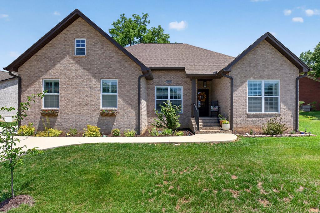 1305 Bridle Path — photo