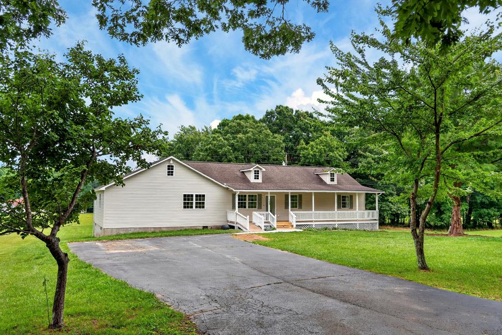 123 Fields Garrett Rd — photo