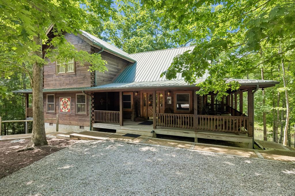 340 Doe Ridge Rd, Oneida, TN 37841
