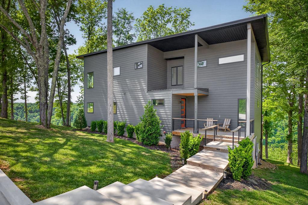 1171 W Hutchins Bend Rd — photo