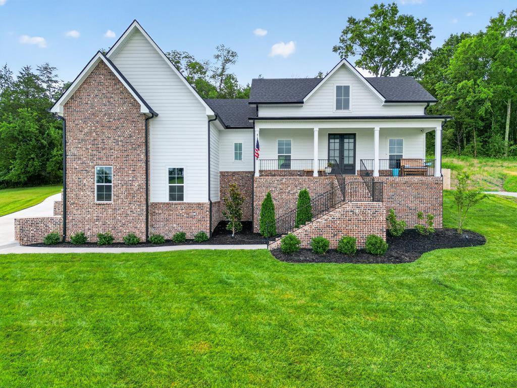 545 Bridle Path Lane — photo