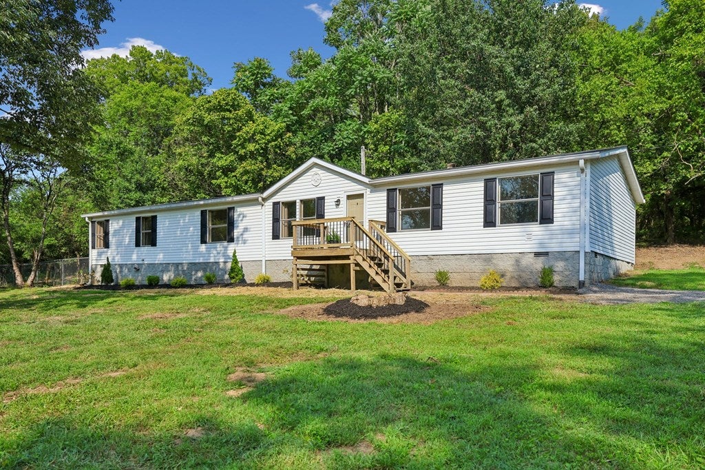 21 Vantrease Road, Brush Creek, TN 38547 — photo 2