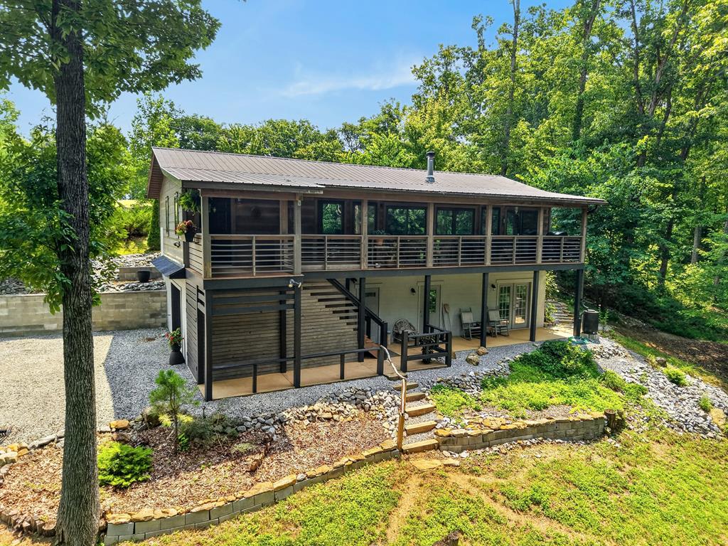 361 Bear Knob Ln — photo