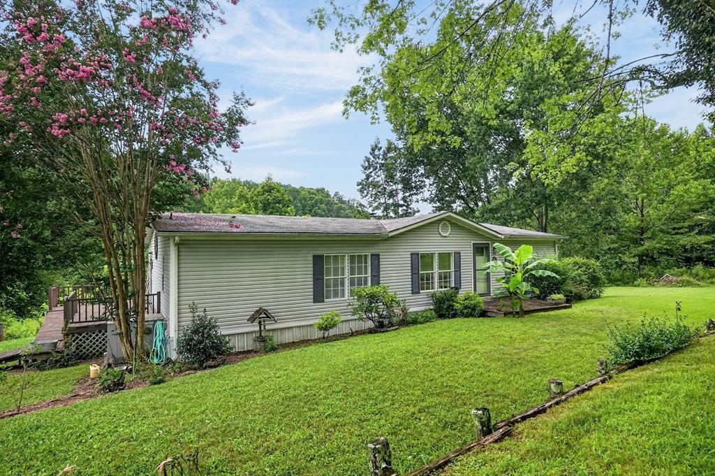 330 Greenbriar Rd. — photo