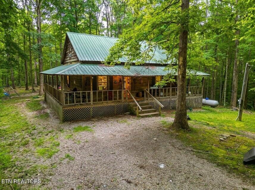 301 Joe Barnett Rd — photo