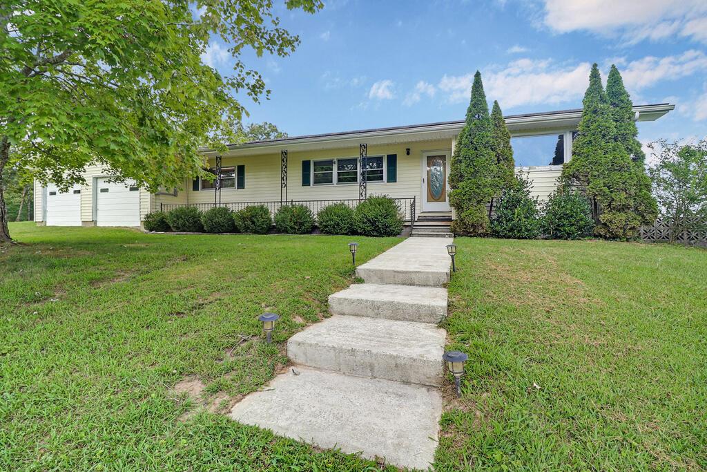 4357 Round Mountain Rd — photo