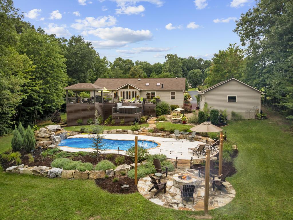 1014 Sunset Ridge Dr — photo