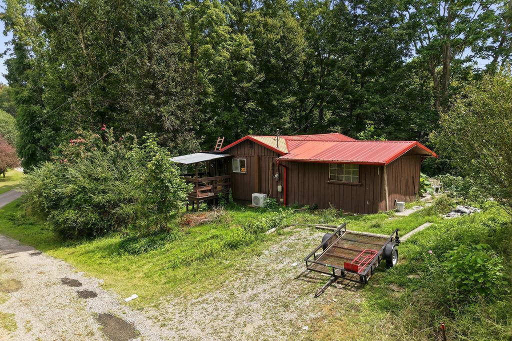 141 Audrey Dr — photo