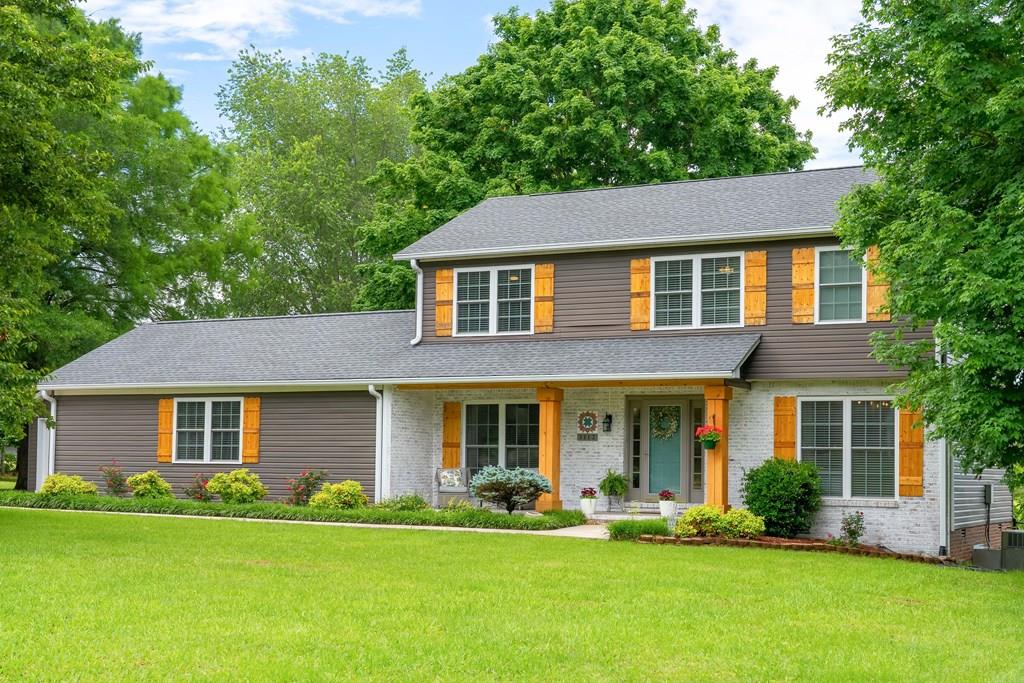 1112 Belmont Drive — photo