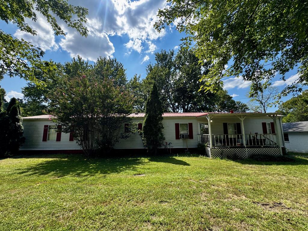 1542 Gainesboro Grade — photo