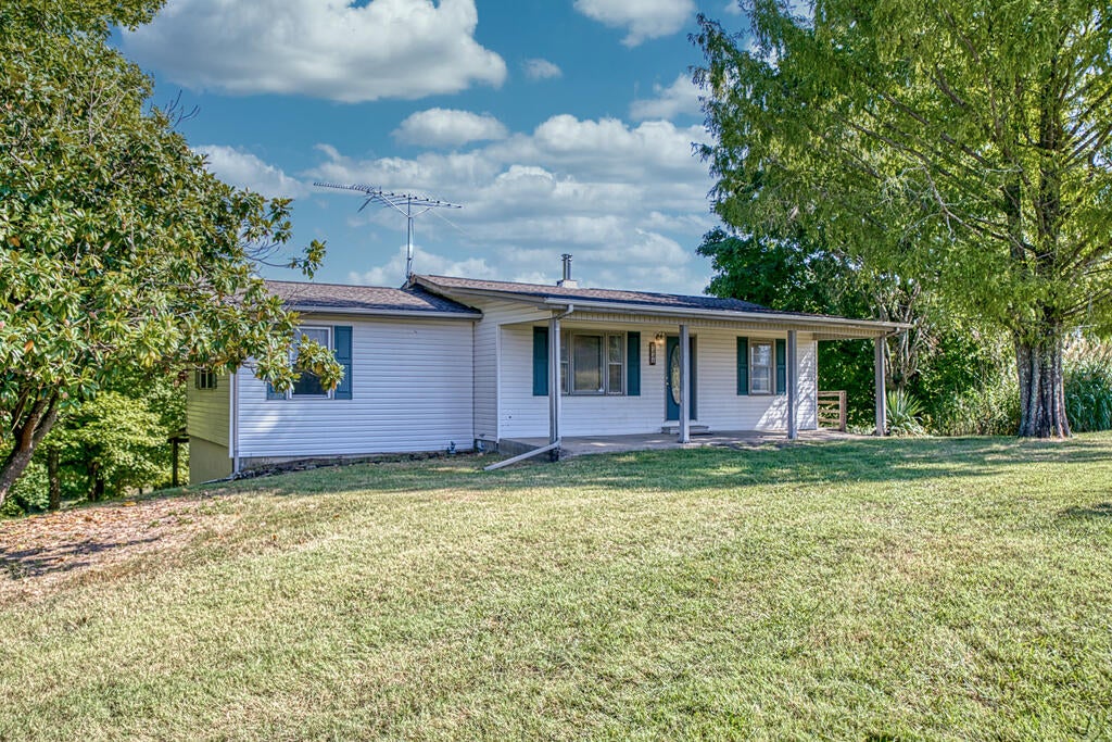7334 Pleasant Ridge Road, Sparta, TN 38583