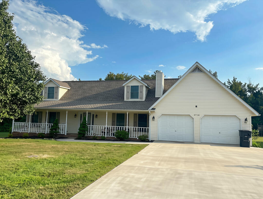 2714 Park West Dr — photo