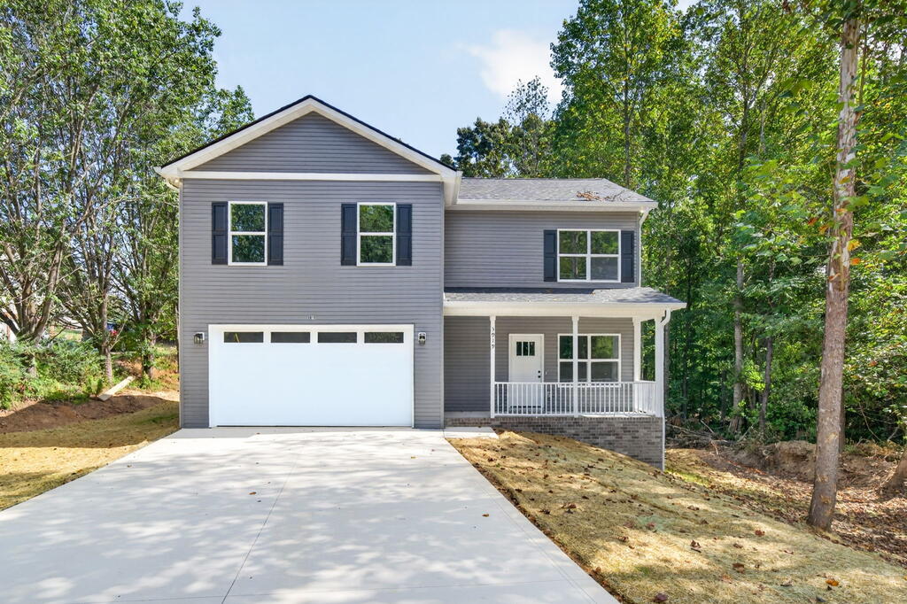 3919 Huntington Drive — photo