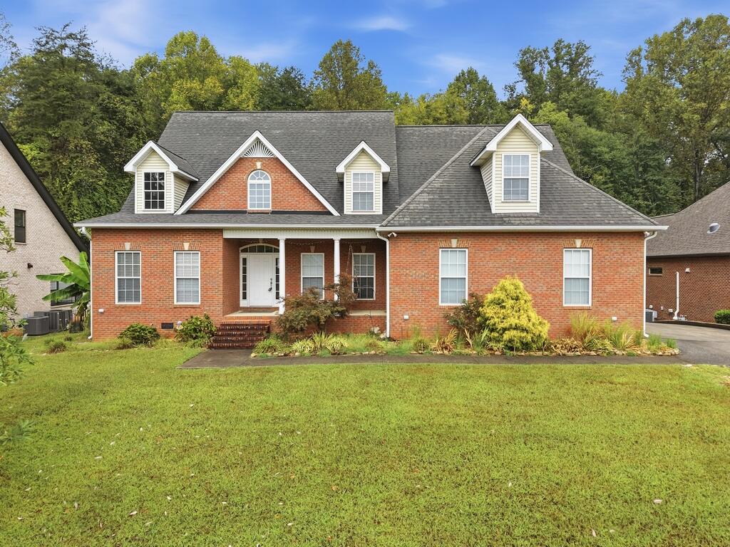 1359 Buckingham Pl — photo