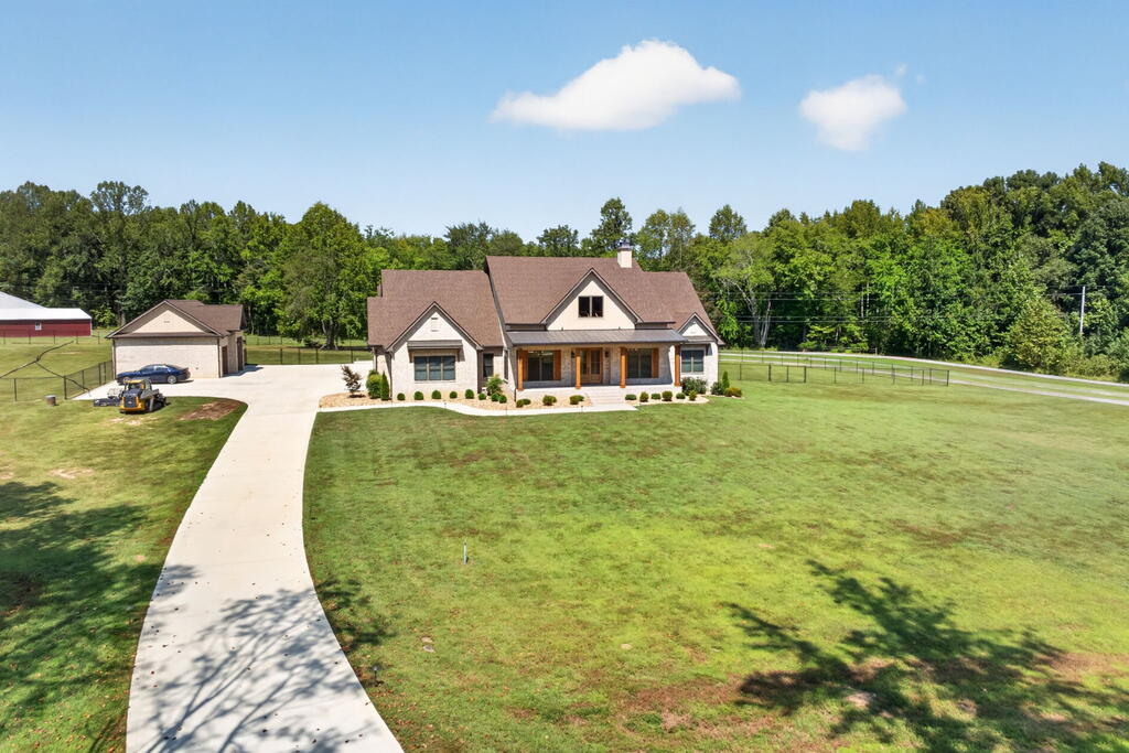 4197 Cowan Road — photo