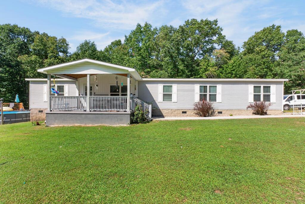 395 Amber Woods Ct — photo