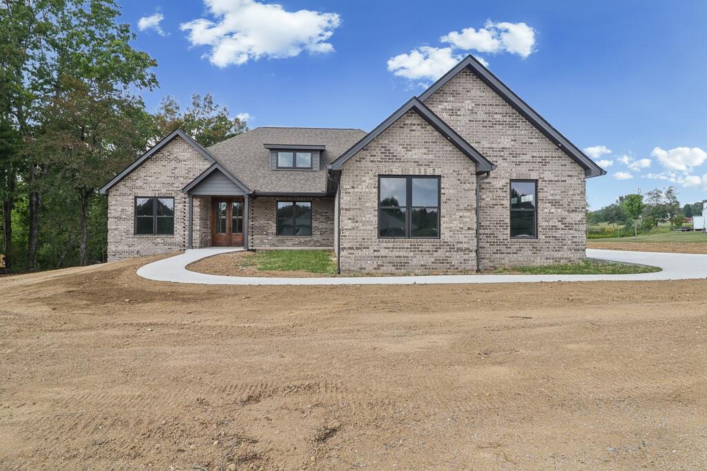 833 Keating Loop — photo