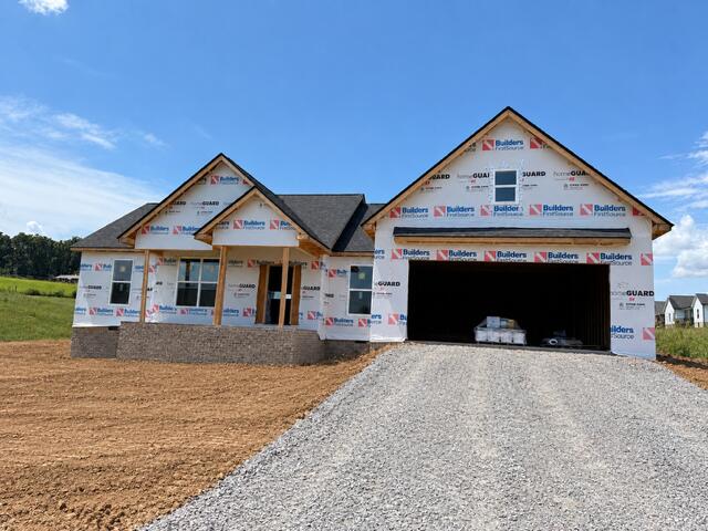 2694 Whispering Oaks Ln — photo