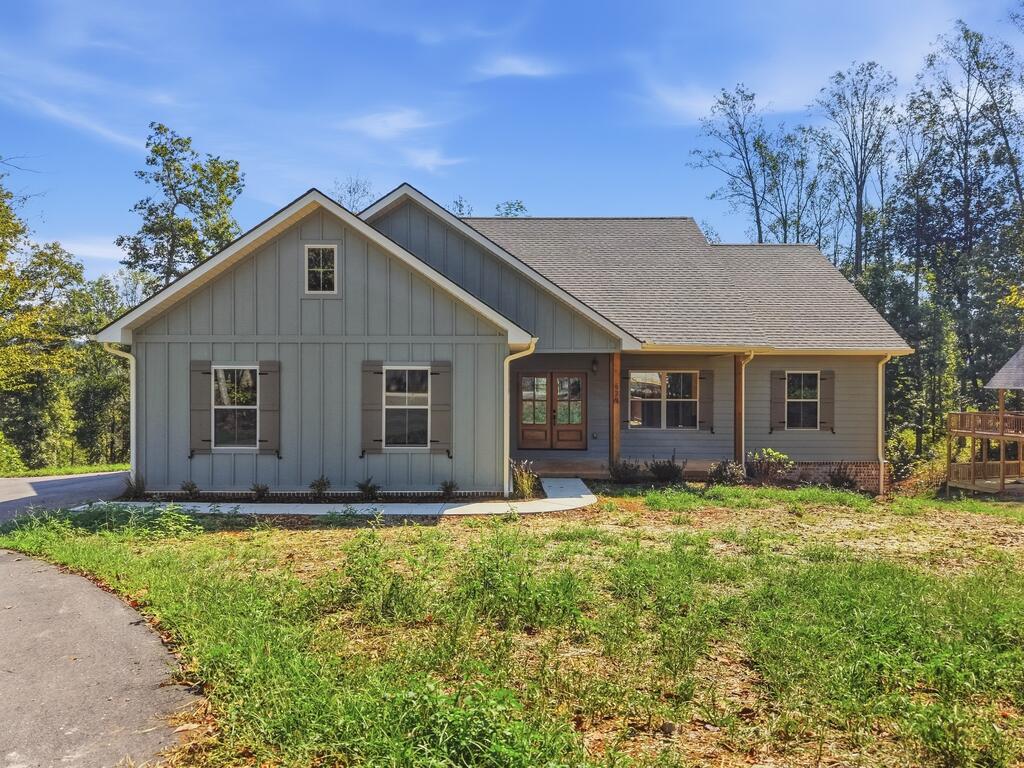 629 Forest Circle — photo