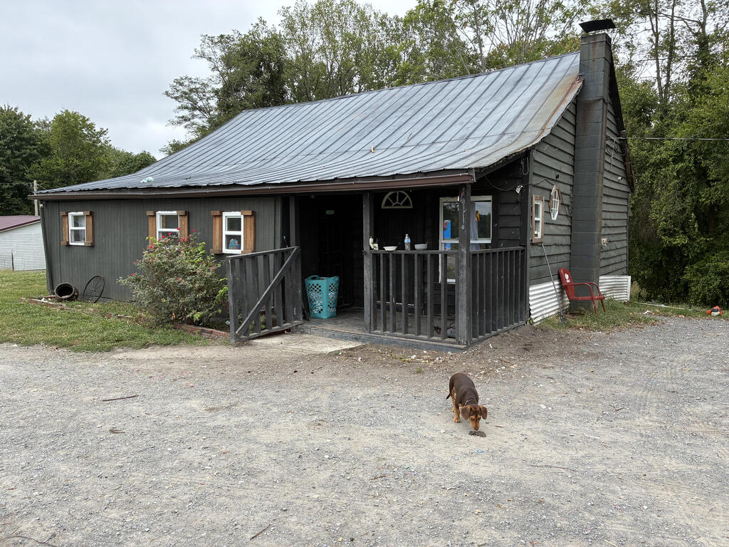 1577 York Hwy — photo