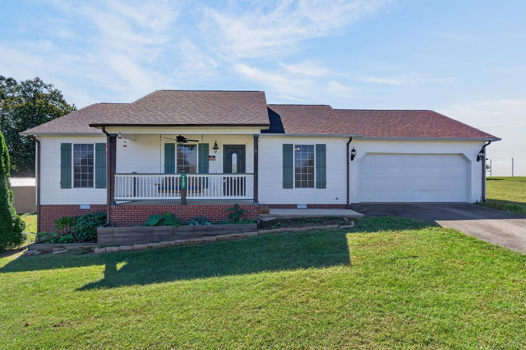3901 Walnut Grove Rd. — photo