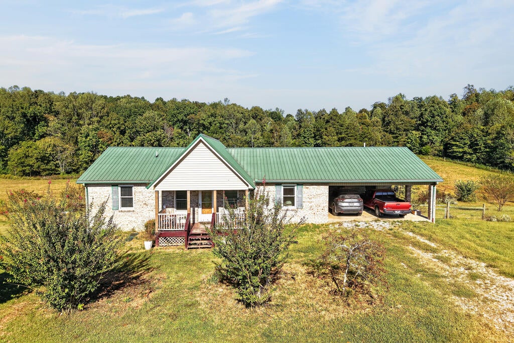 864 Coles Chapel Rd — photo