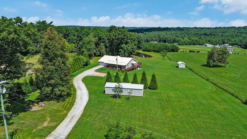 5285 Red Rd, Sparta, TN 38555 — photo 2