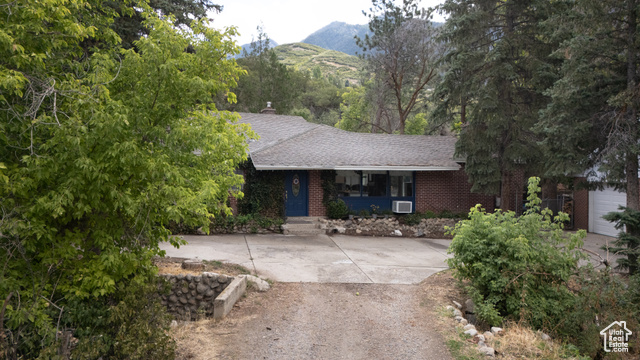 10175 S Dimple Dell Rd, Sandy, UT 84092