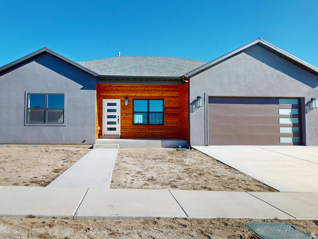838 N 1880 E #73 — photo