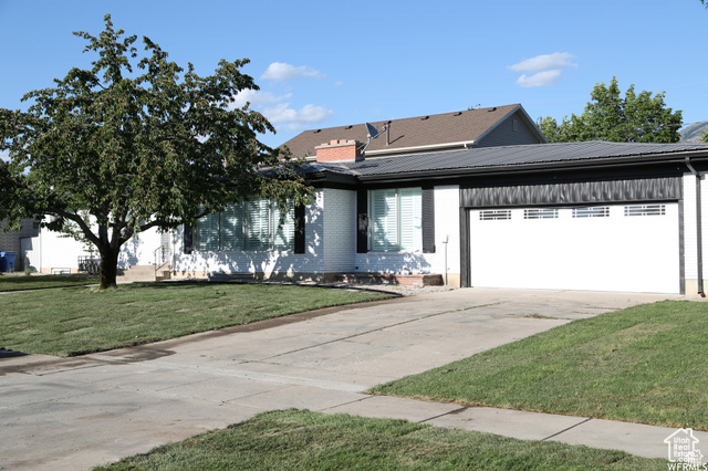 702 N 100 W — photo