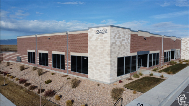 500 N 2550 W — photo