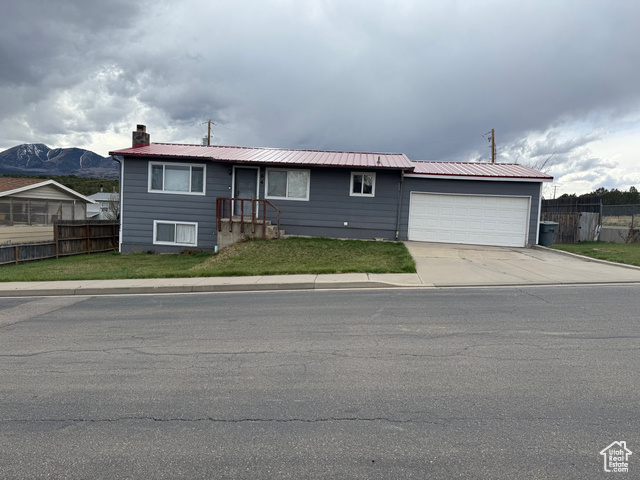 264 S Latigo Loop — photo