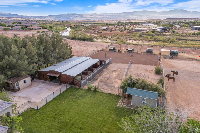 3770 Sugar Leo Rd, Bloomington, UT 84790 — photo 3
