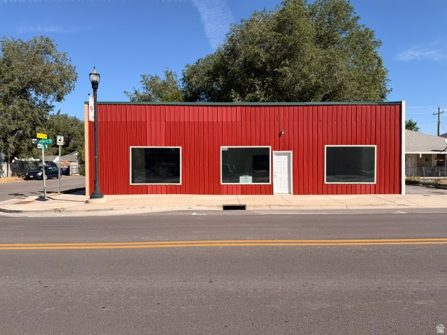 8548 W Magna Main St — photo