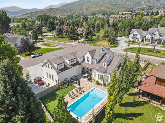 520 N Pine Canyon Rd — photo