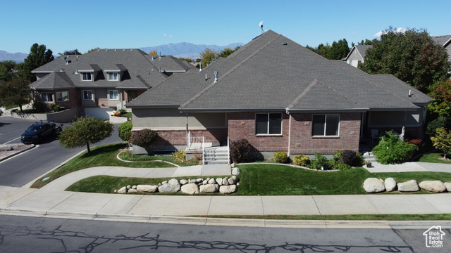 9587 N 4500 W — photo