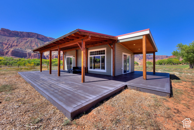 438 Castle Valley Dr — photo