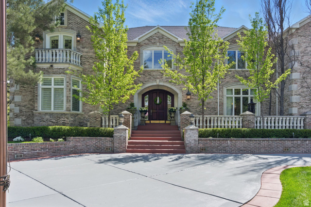 2428 E Field Rose Dr — photo