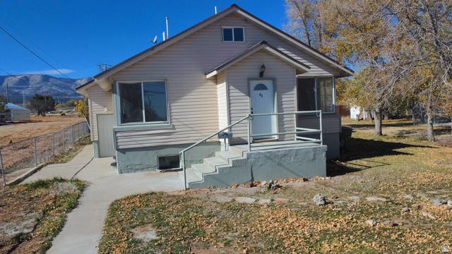 64 S 200 W — photo