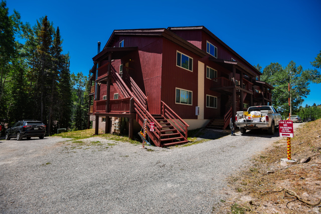 150 S West Cir #18-C — photo